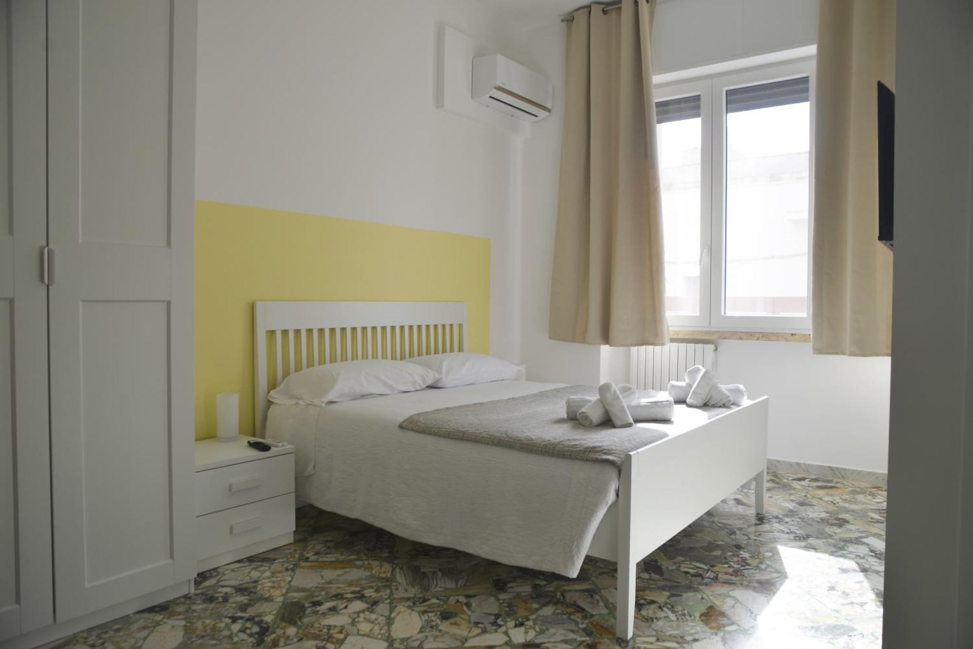 La Casa Di Eva Bed and Breakfast Brindisi Exteriör bild